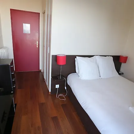Apart Otel O'sullivans Bar And Mandelieu