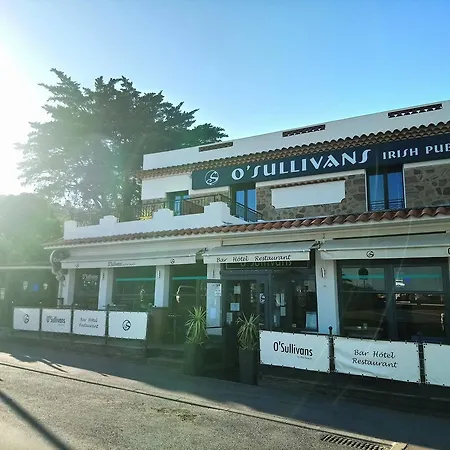 O'sullivans Bar And Aparthotel *